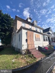101 Penn St, Penns Grove, NJ 08069
