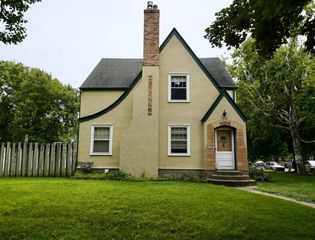 925 Minnesota Ave SW, Willmar, MN 56201