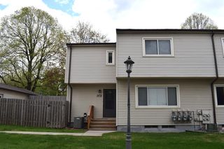 1478 Woodview Ave E, Eagan, MN 55122