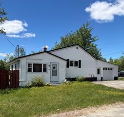 336 Bates Street, Millinocket, ME 04462