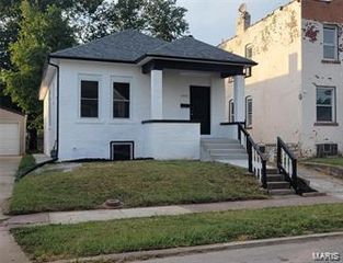 2431 Delmar Ave, Granite City, IL 62040