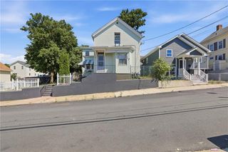 119 Chatham St, Providence, RI 02904