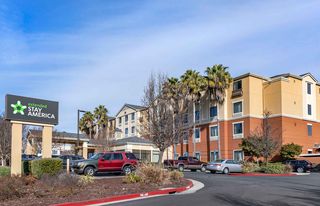 1775 Francisco Blvd E #9855, San Rafael, CA 94901