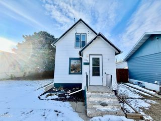 308 S  11th St, Bismarck, ND 58504