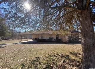 1303 Chimney Rock St, Mountain View, AR 72560
