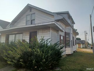 801 E  Columbia St, Evansville, IN 47711