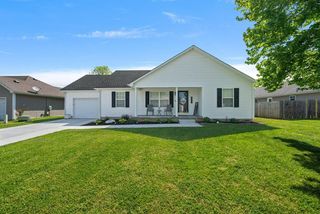 272 Turkey Run Dr, Bowling Green, KY 42101