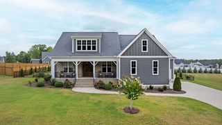99 Cotton Fields Ln, Fuquay Varina, NC 27526