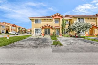 5261 NW 190th St, Opa Locka, FL 33055
