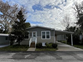 Kendall II 48', Daytona Beach, FL 32119