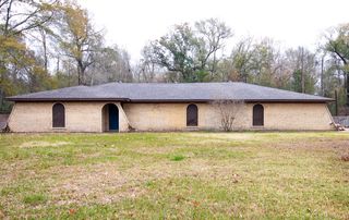 3306 Timberland Dr, Orange, TX 77632