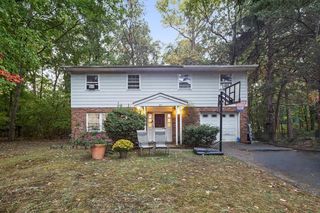 87 Westlyn Drive, Bardonia, NY 10954
