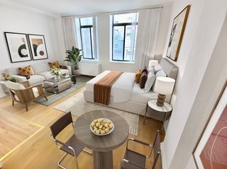 121 E  12th St #5J, New York, NY 10003