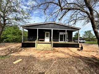 330 Wild Hill Oak Dr, Springtown, TX 76082