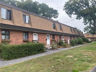 11 King Arthur Drive #3F, East Lyme, CT 06333