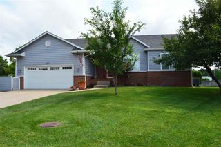 805 Park Glen Ct, Clearwater, KS 67026
