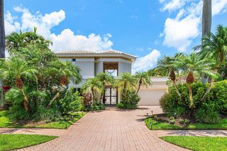 17069 Royal Cove Way, Boca Raton, FL 33496
