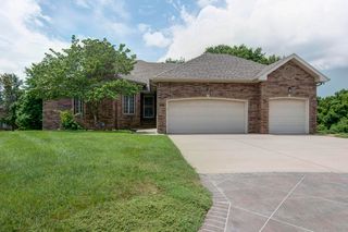 4727 S Kimbrough Avenue, Springfield, MO 65810