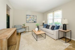 1211 Scaleybark Rd #B, Charlotte, NC 28209