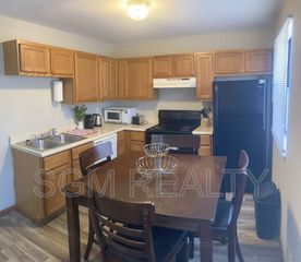 1009 Belle Valley Dr #10, Belleville, IL 62220