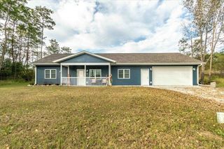 516 Oak Grv, Necedah, WI 54646