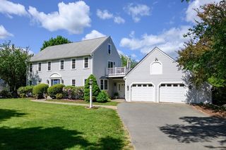 1051 Randolph Ave, Milton, MA 02186