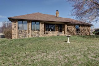 801 W  Briarwood Ln, Nixa, MO 65714