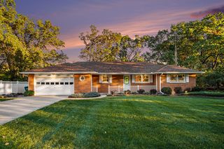 4779 Fishing Pole Ln, Vicksburg, MI 49097