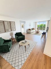 530 Valley Rd #7, Montclair, NJ 07043