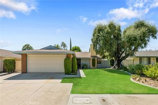 8341 Ducor Ave, Canoga Park, CA 91304