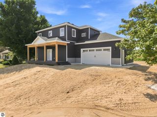 11573 Topview Dr, Williamsburg, MI 49690