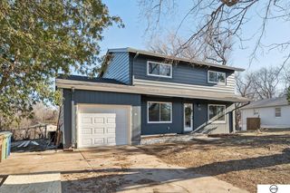 1217 Wilroy Rd, Bellevue, NE 68005