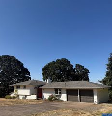 38124 Scravel Hill Rd NE, Albany, OR 97322