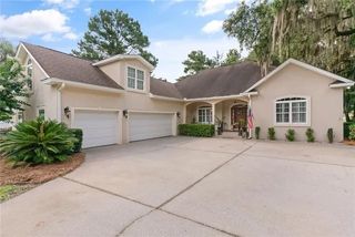 111 Chinquapin Dr, Brunswick, GA 31520