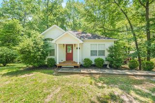 90 Happy Run Rd, Scottsville, KY 42164