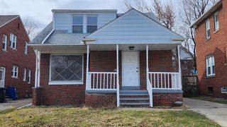 912 Ruple Rd, Cleveland, OH 44110