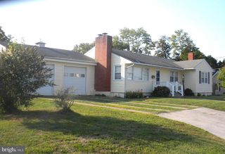 502 Hamilton Cir, Front Royal, VA 22630