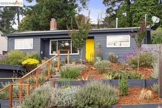 6631 Saroni Dr, Oakland, CA 94611