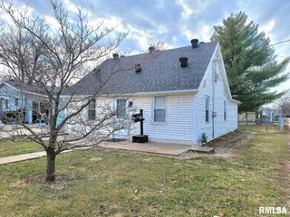 1300 S  19th St, Quincy, IL 62301