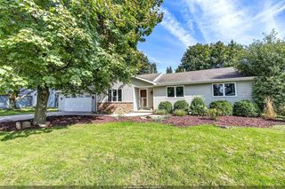 610 S  Wild Rose Ln, Appleton, WI 54914