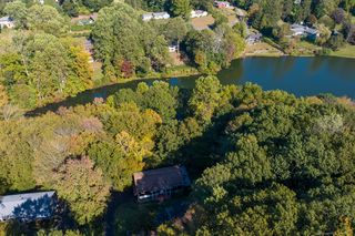 20 Lower Lake Road, Danbury, CT 06811