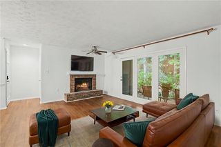 908 Tuxworth Cir, Decatur, GA 30033