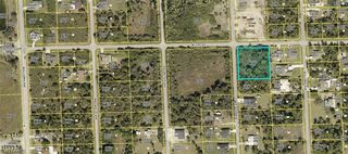 620 Desoto Ave, Lehigh Acres, FL 33972