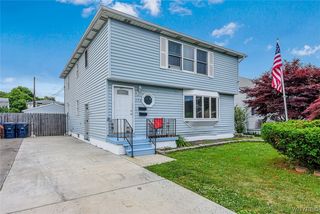 154 Colton Ave, Lackawanna, NY 14218
