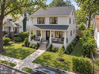 1007 Evarts St NE, Washington, DC 20018