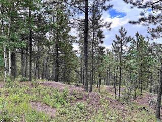 150 Bavarian Dr, Rapid City, SD 57702