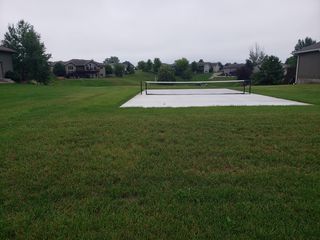 7 Island Ct, Mitchell, SD 57301