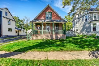 56 Grant St, Lockport, NY 14094