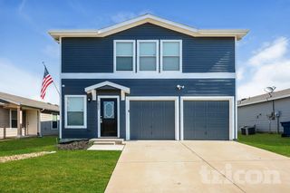 1817 Wickham Dr, Burleson, TX 76028