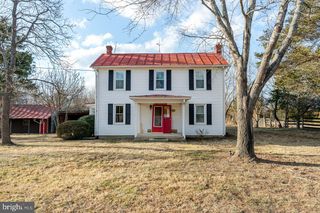 723 Sedwick Rd, Luray, VA 22835